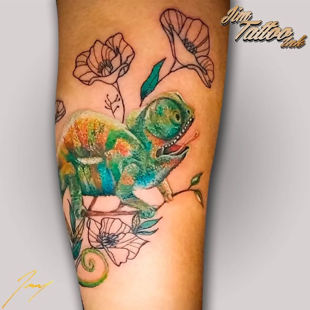 Tatuaje a color Barcelona - watercolor detallado