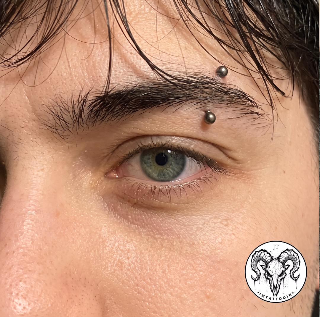 Piercing en la Ceja